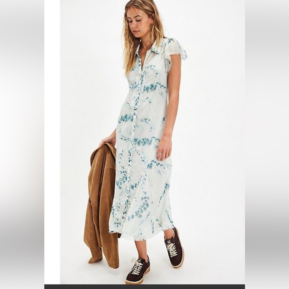 NWT retail $148 size S FREE PEOPLE Light Blue Floral Button-Front Maxi dress